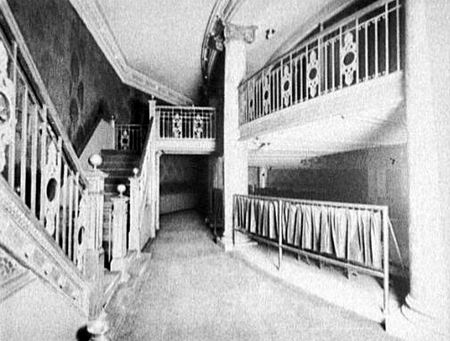 Temple Theatre - Old Interior Shot (newer photo)